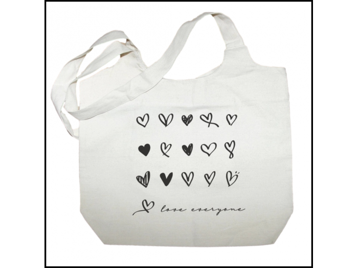 Love Everyone Tote Bag